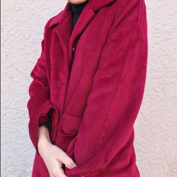 Vintage 🧥”Sachi”Red velvety peacoat - Picture 3 of 4